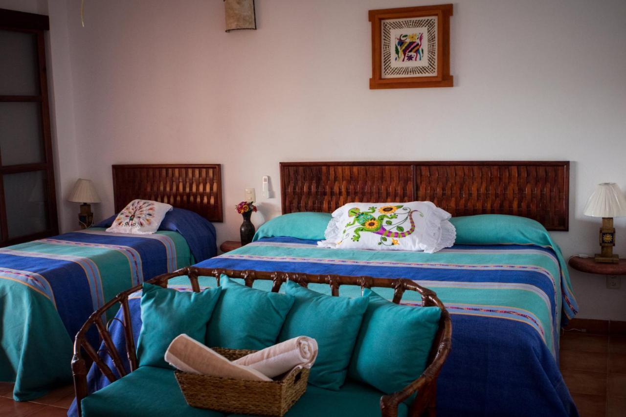 Casa Adriana Hotel Zihuatanejo Buitenkant foto